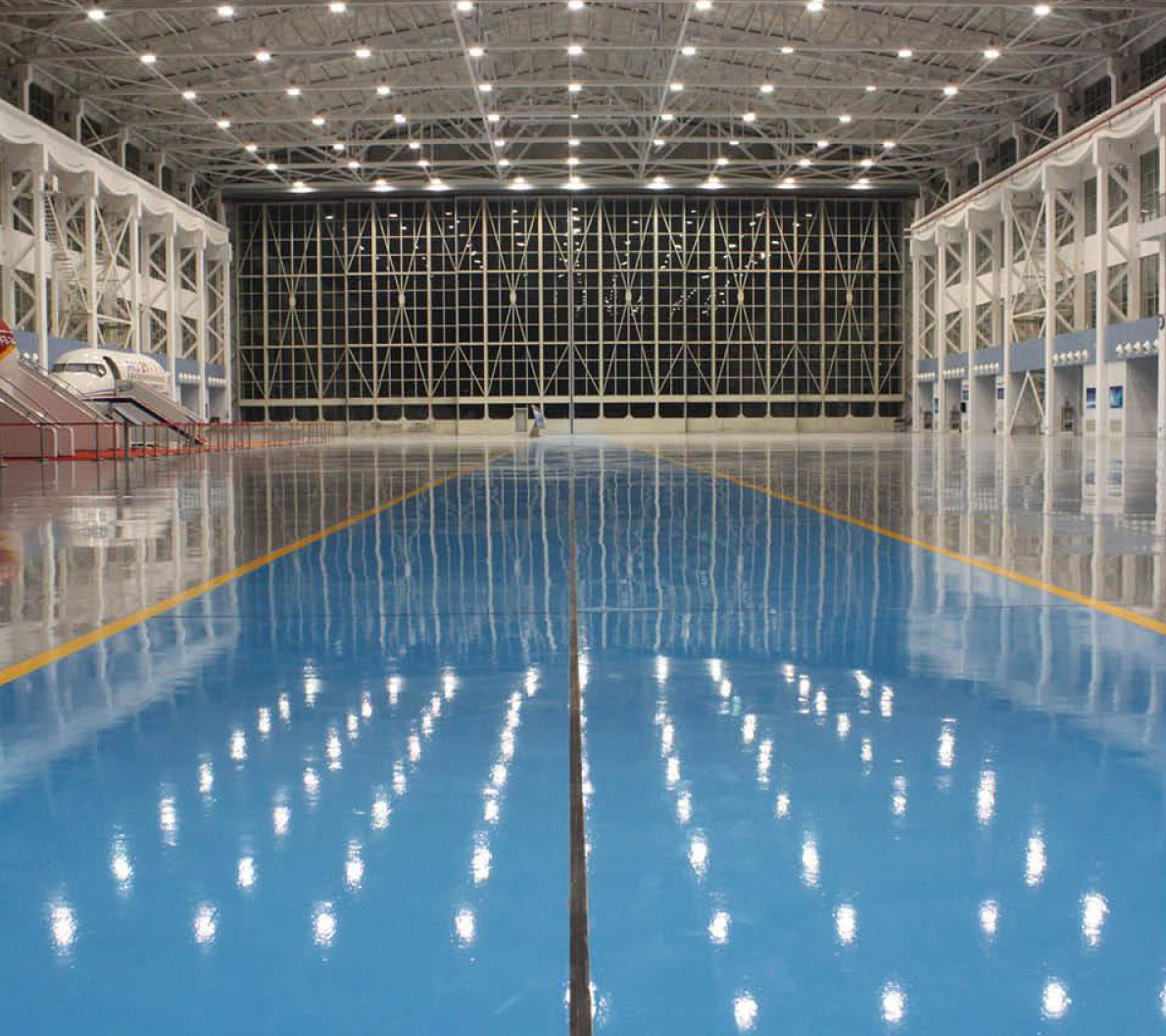 無(wú)溶劑型環(huán)氧樹(shù)脂自流地坪